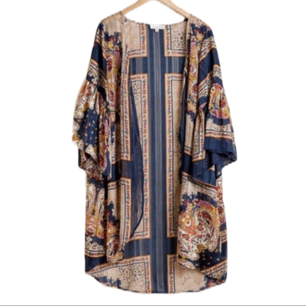 Paisley Print Bell Sleeve Kimono